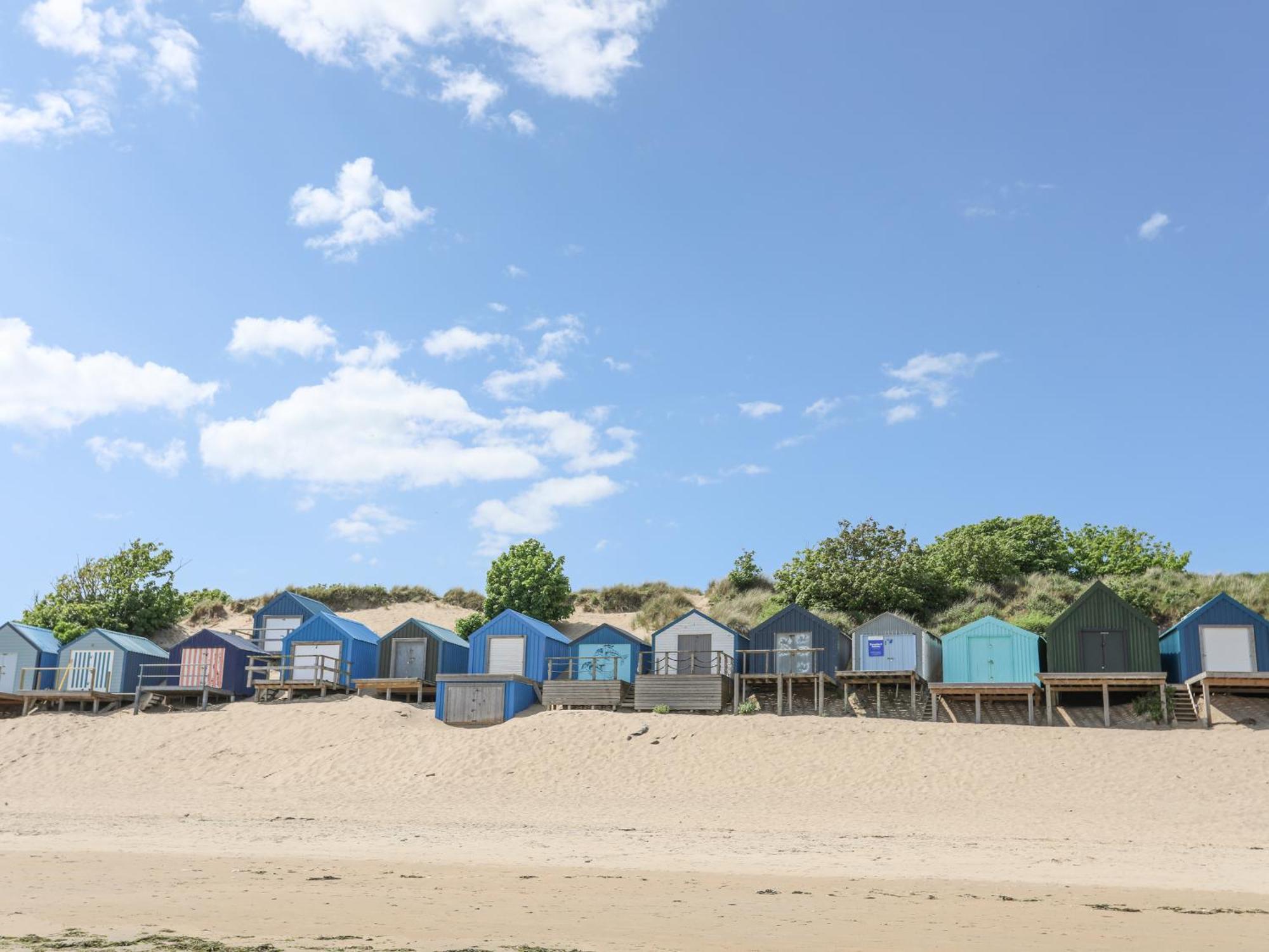 Holiday home Bywyd Da 232 Cae Du